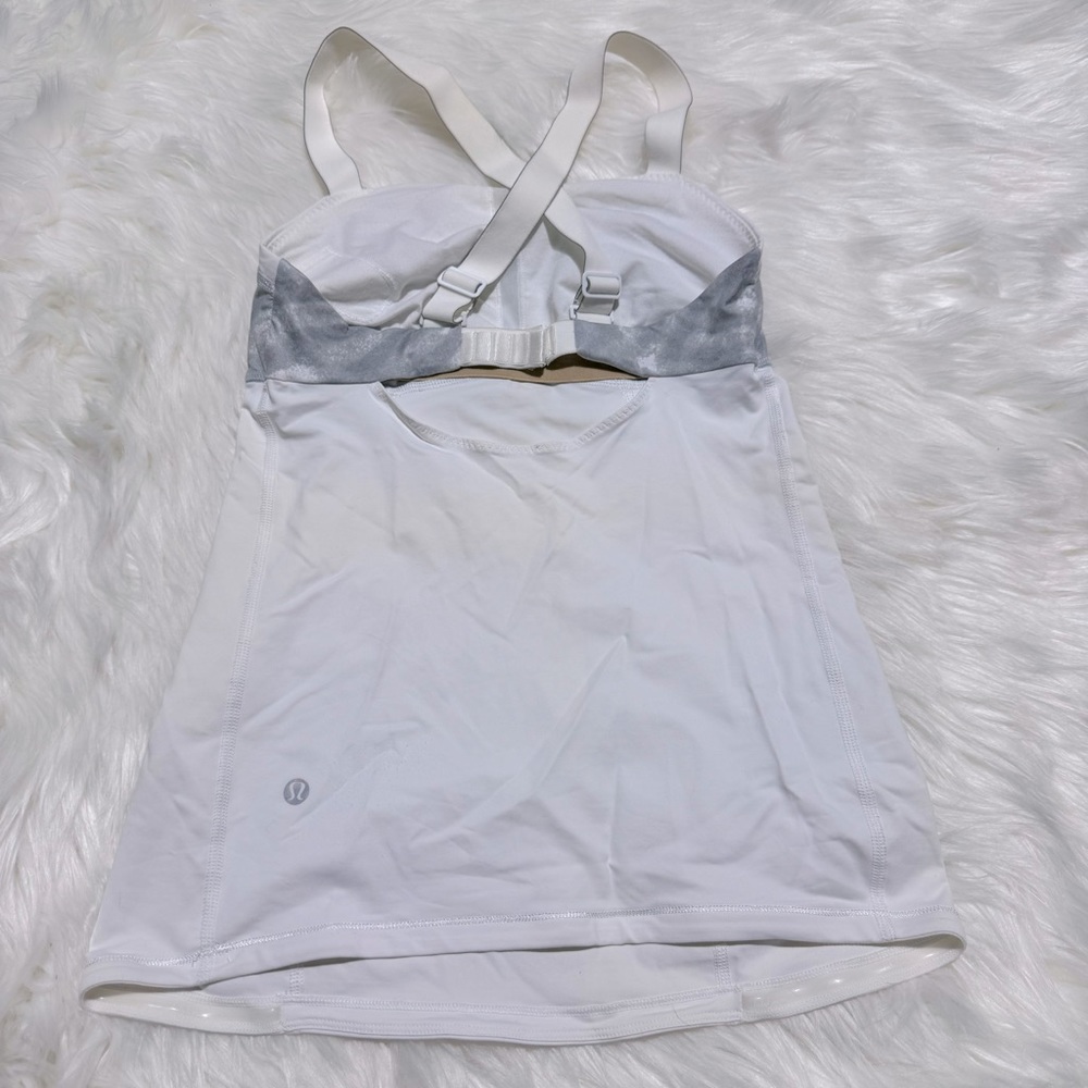 Lululemon grey/white tank size 4